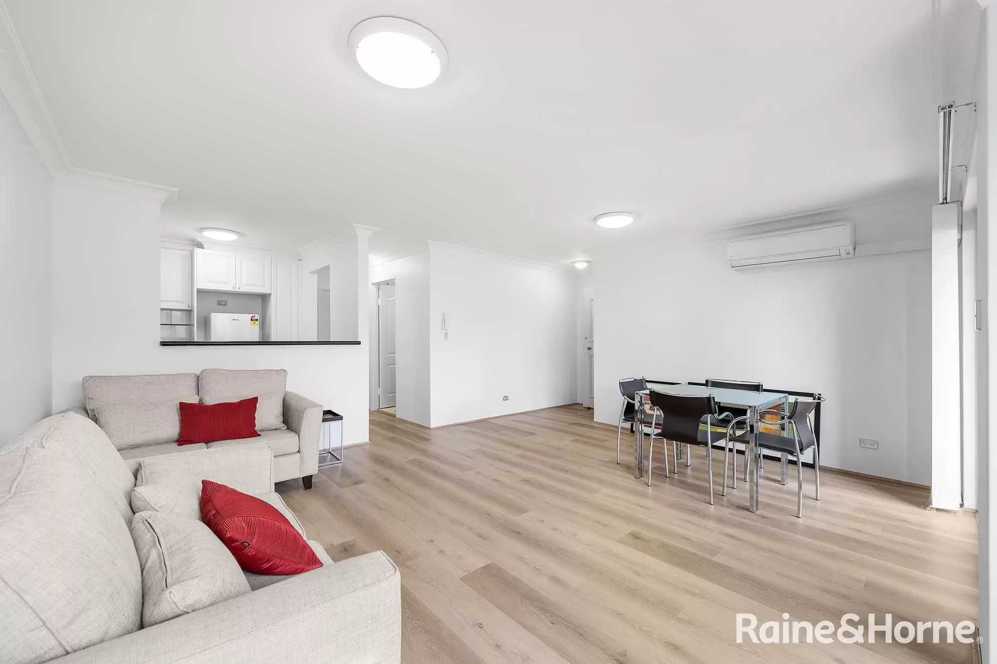 30/144-158 Alison Road, Randwick Leased by Raine & Horne Randwick | Coogee | Clovelly - image 2