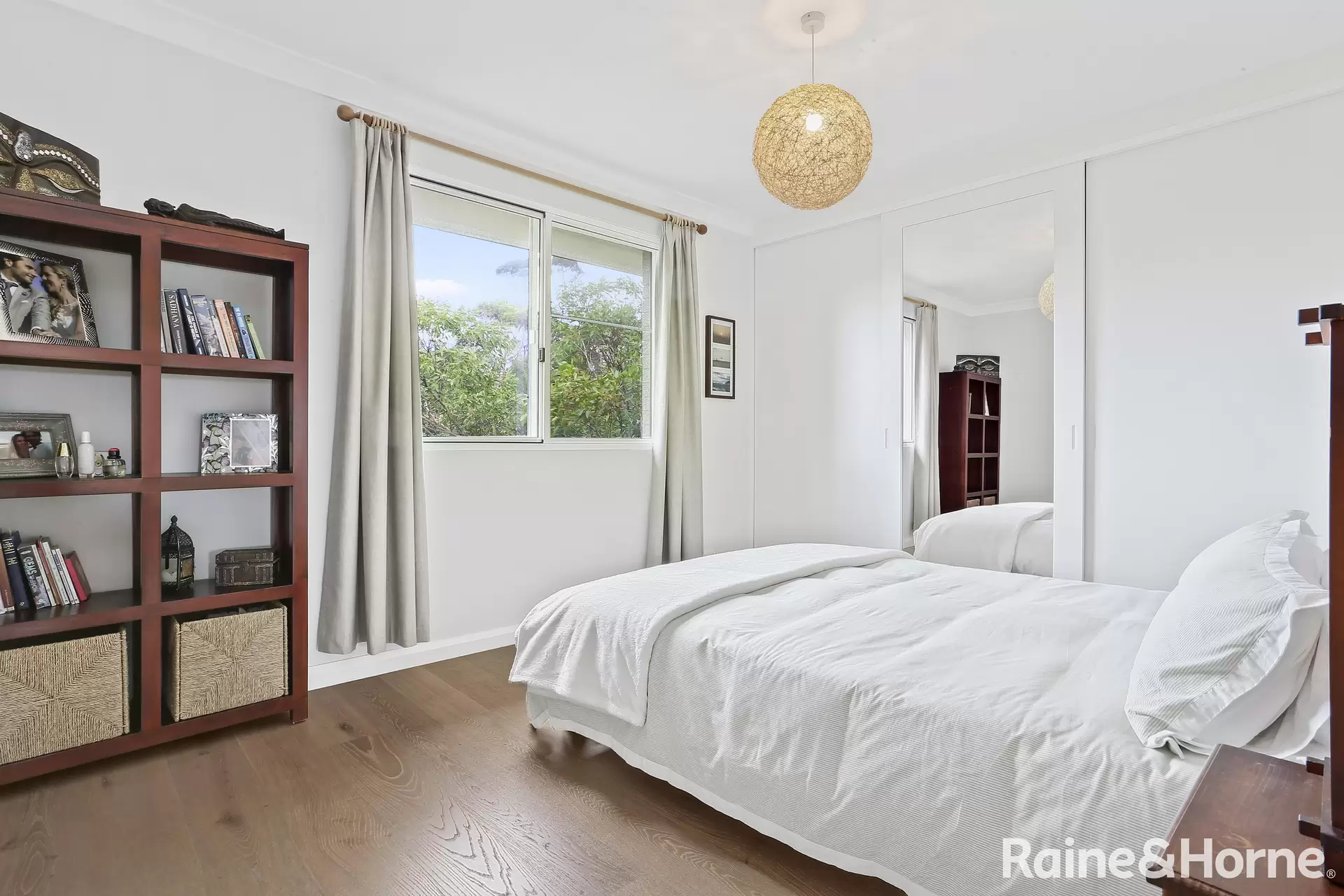 11/20 Carr Street, Coogee Leased by Raine & Horne Randwick | Coogee | Clovelly - image 1