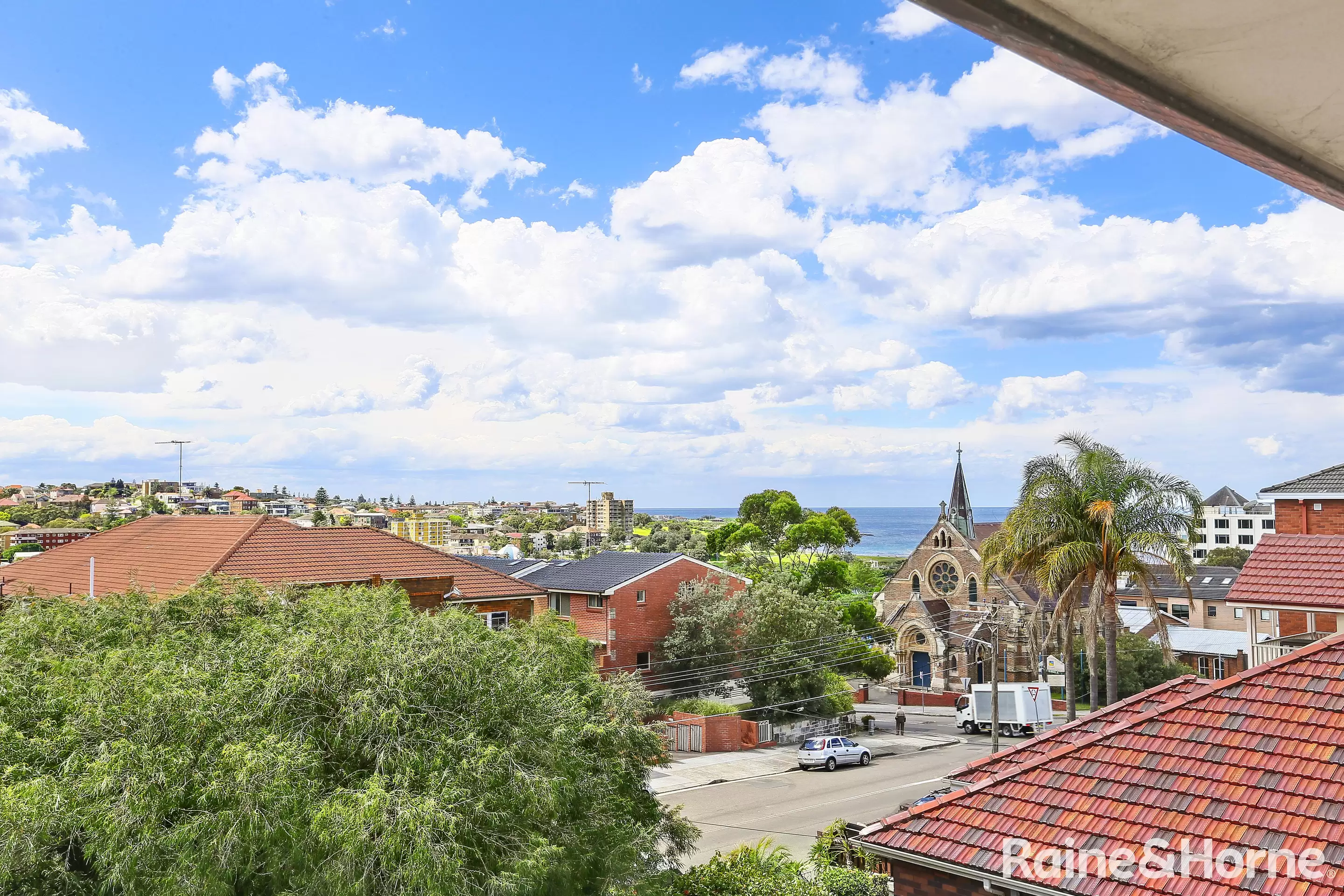 11/20 Carr Street, Coogee Leased by Raine & Horne Randwick | Coogee | Clovelly - image 3