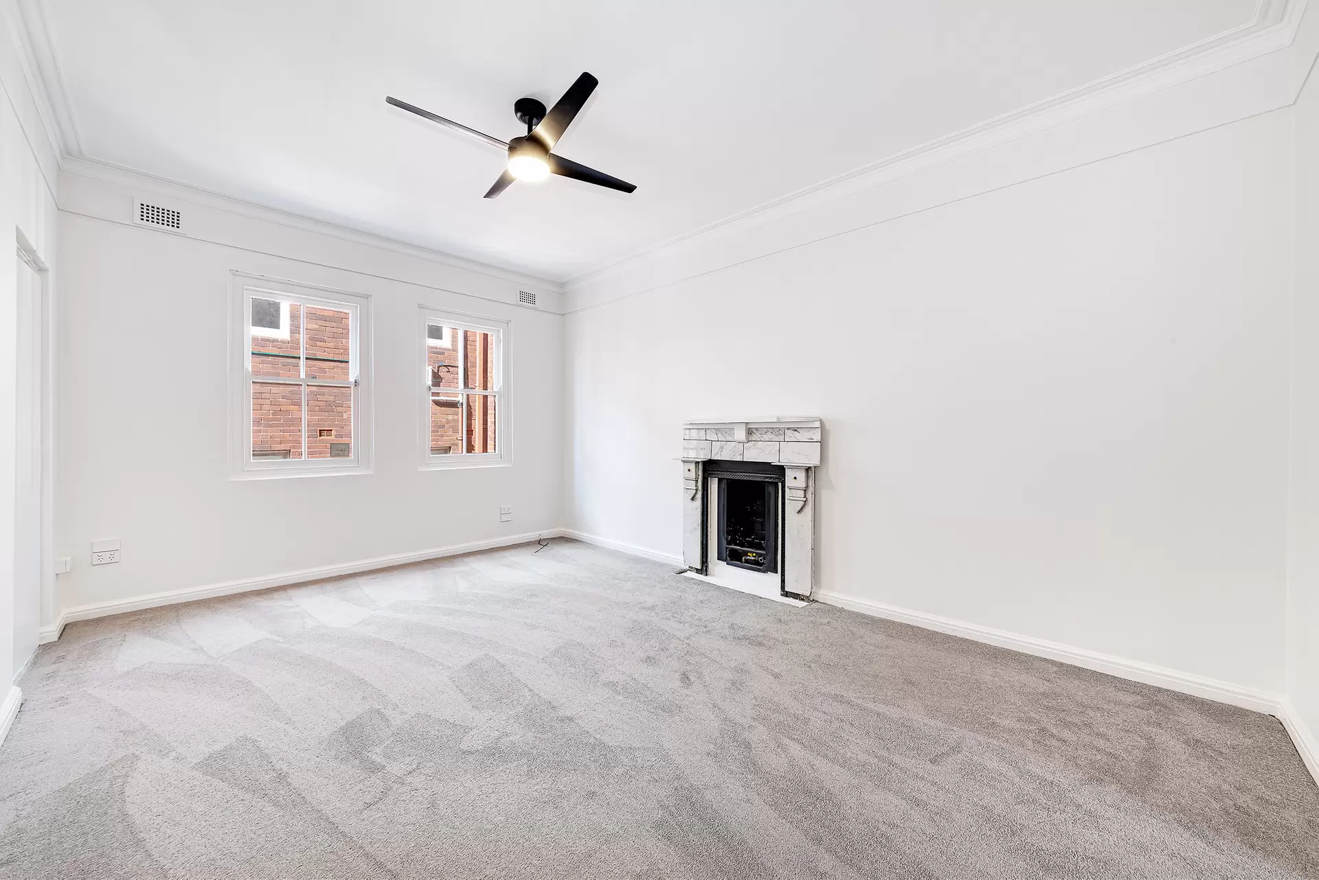 4/246 Clovelly Road, Clovelly Leased by Raine & Horne Randwick | Coogee | Clovelly - image 1