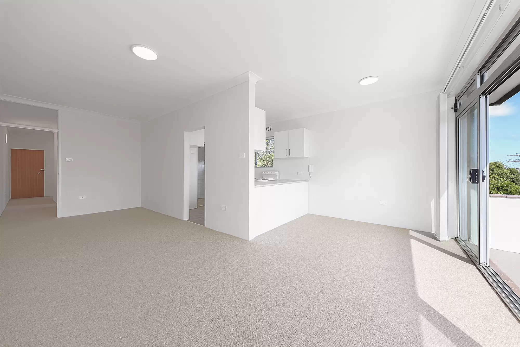 8/119 Arden Street, Coogee Leased by Raine & Horne Randwick | Coogee | Clovelly - image 1