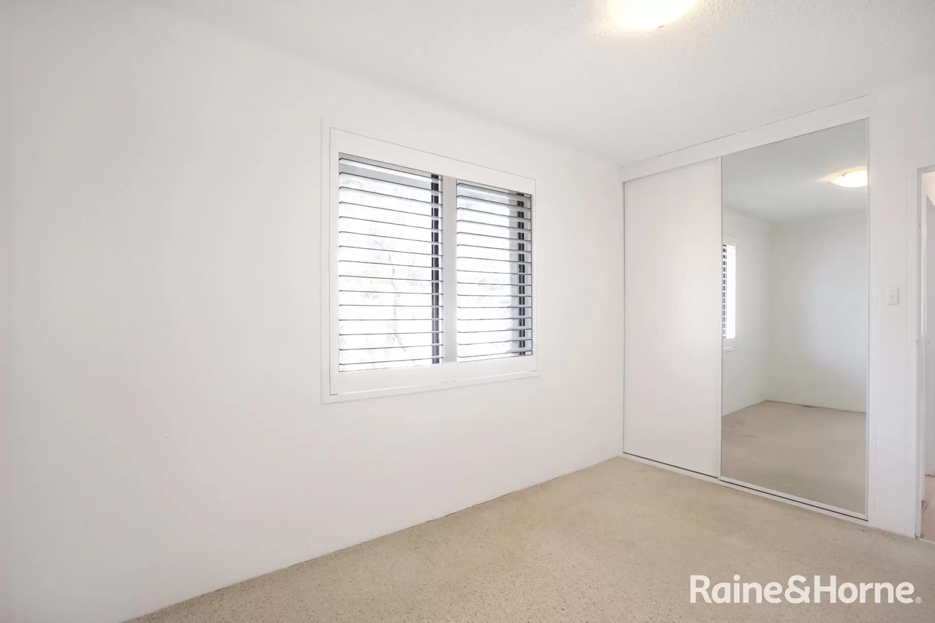 15/52 Coogee Street, Randwick Leased by Raine & Horne Randwick | Coogee | Clovelly - image 1