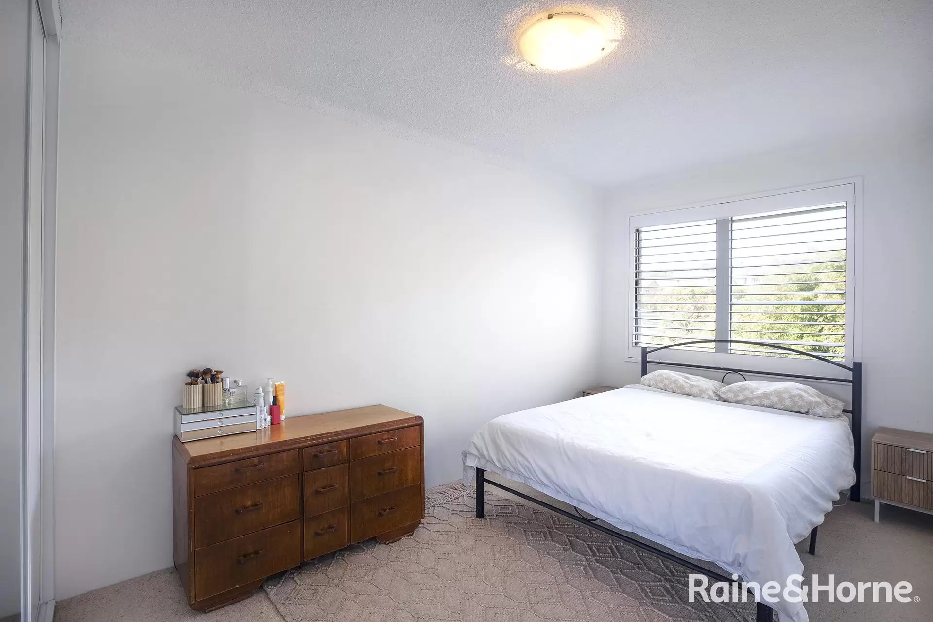 15/52 Coogee Street, Randwick Leased by Raine & Horne Randwick | Coogee | Clovelly - image 1