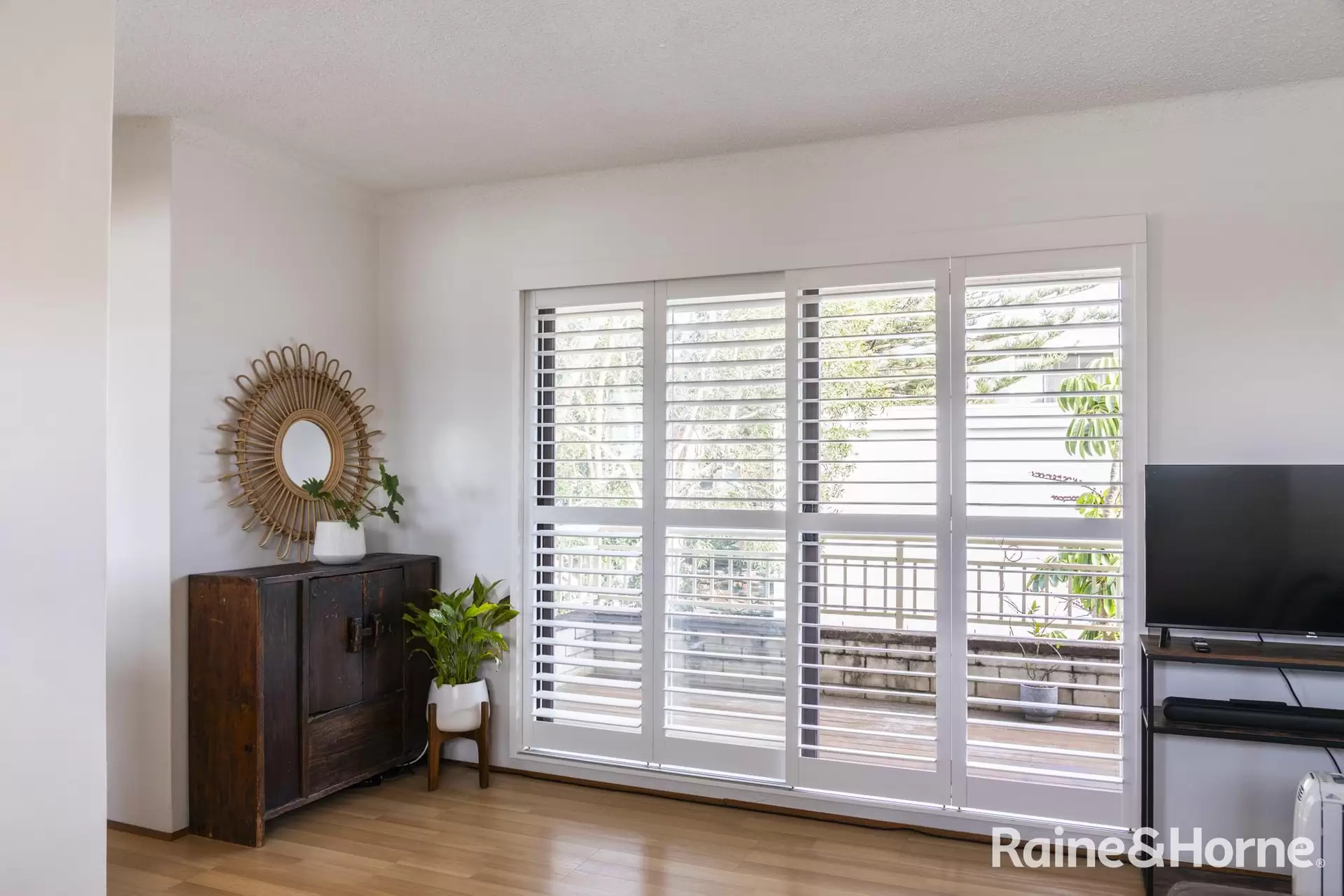 15/52 Coogee Street, Randwick Leased by Raine & Horne Randwick | Coogee | Clovelly - image 1