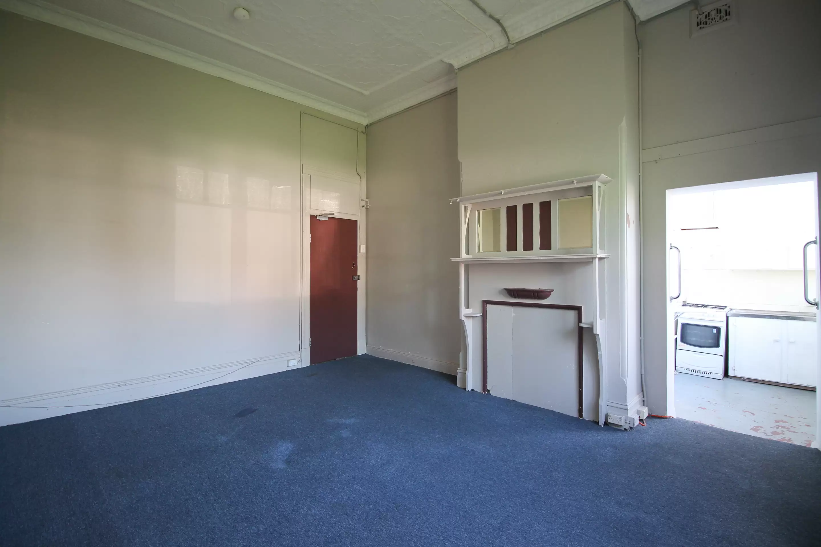2/122 Mount Street, Coogee Leased by Raine & Horne Randwick | Coogee | Clovelly - image 2