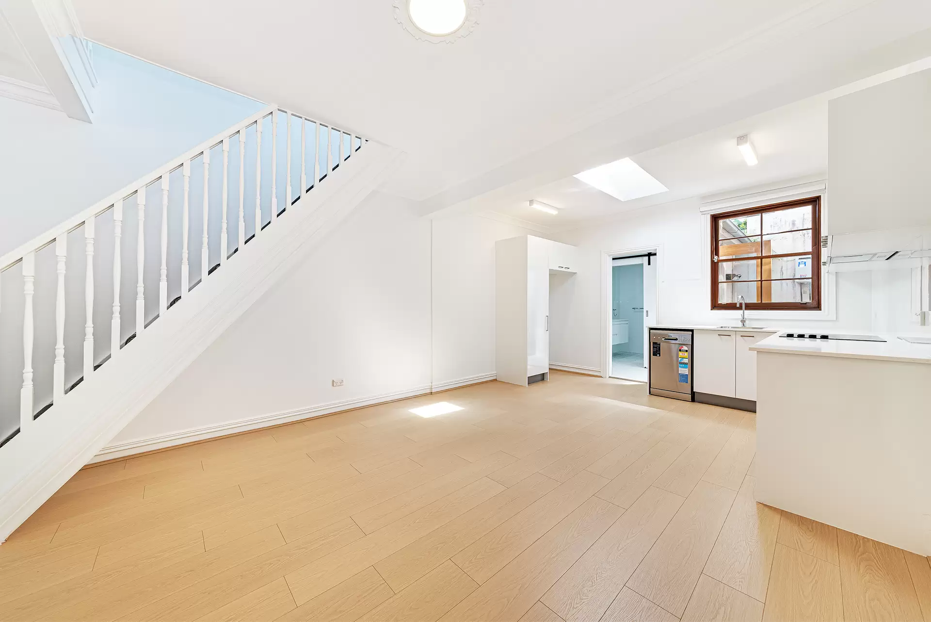 3/14 Spring Street, Paddington Leased by Raine & Horne Randwick | Coogee | Clovelly - image 1