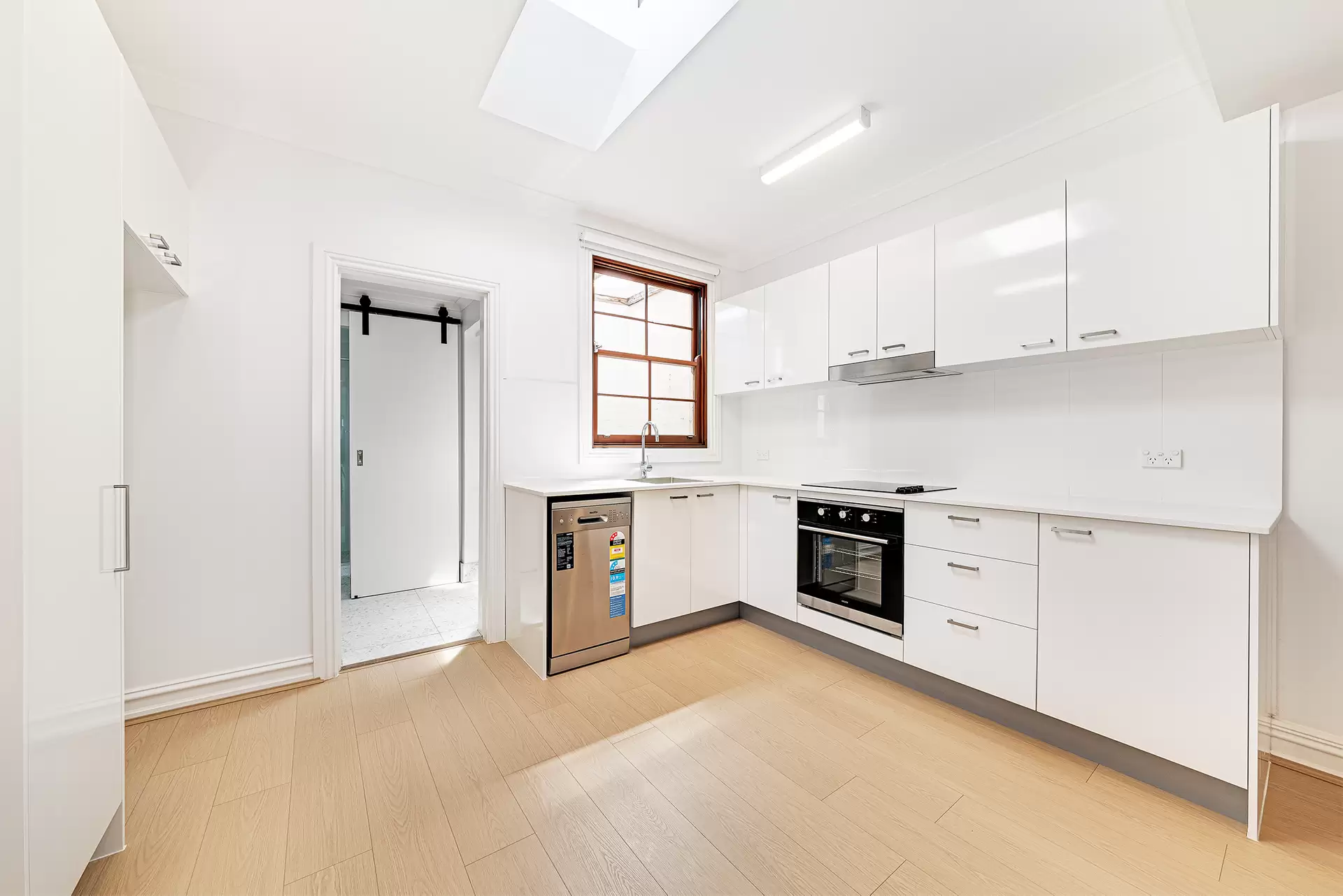 3/14 Spring Street, Paddington Leased by Raine & Horne Randwick | Coogee | Clovelly - image 1