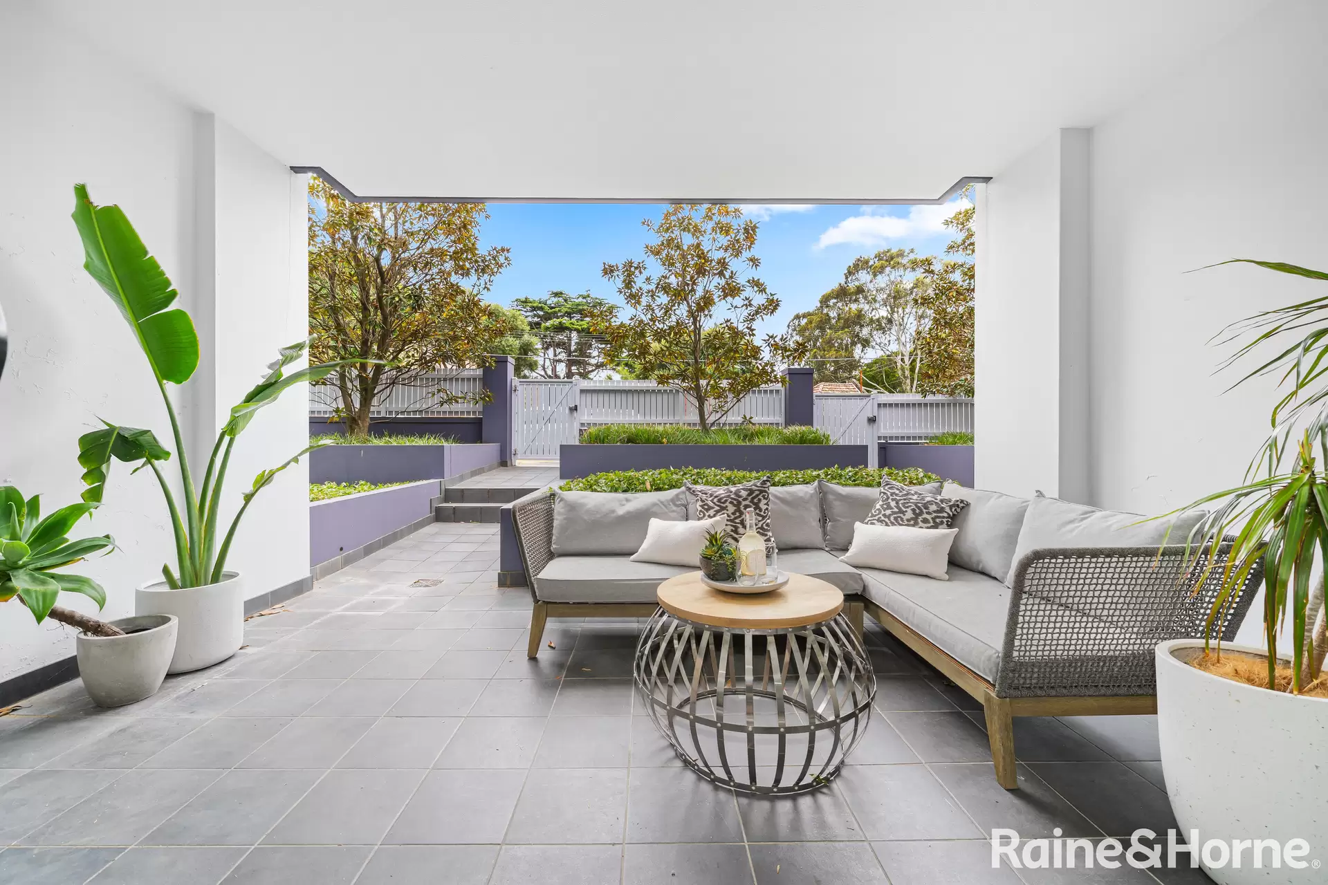 6/34 Avoca Street, Randwick Sold by Raine & Horne Randwick | Coogee | Clovelly