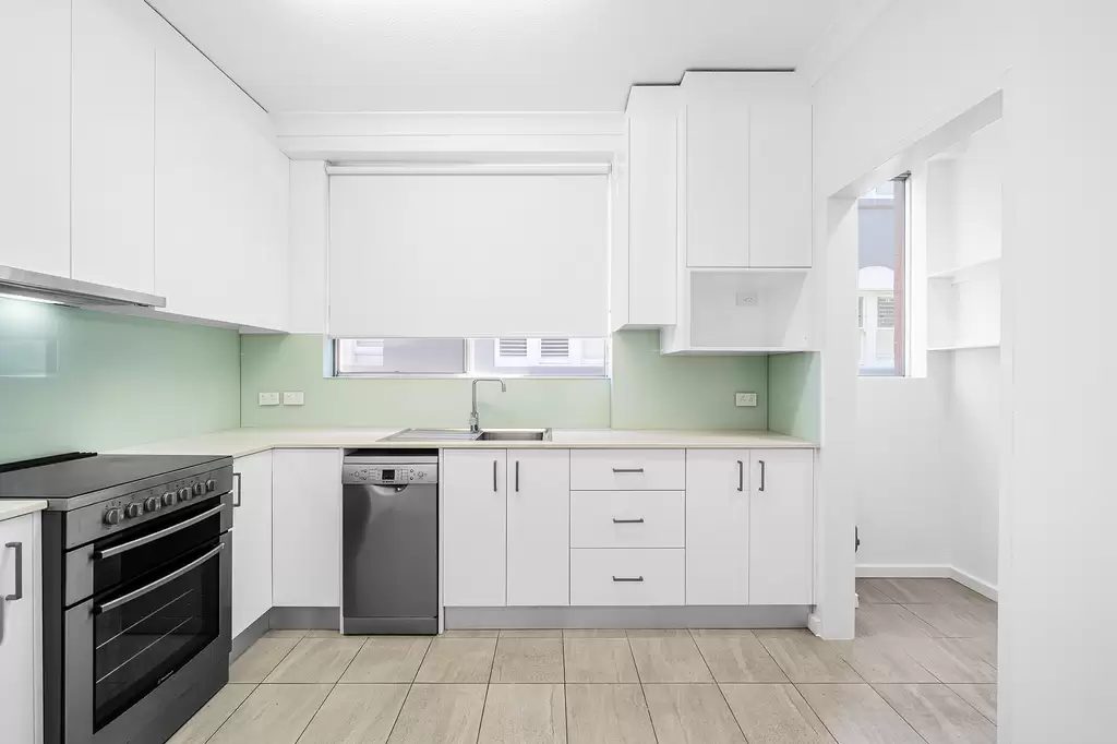 4/99 Carrington Road, Coogee Leased by Raine & Horne Randwick | Coogee | Clovelly