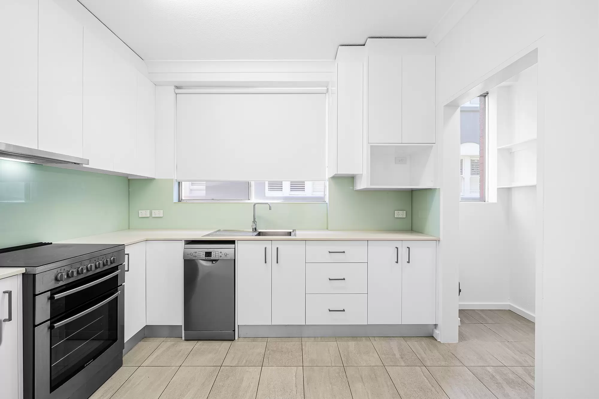 4/99 Carrington Road, Coogee Leased by Raine & Horne Randwick | Coogee | Clovelly - image 1