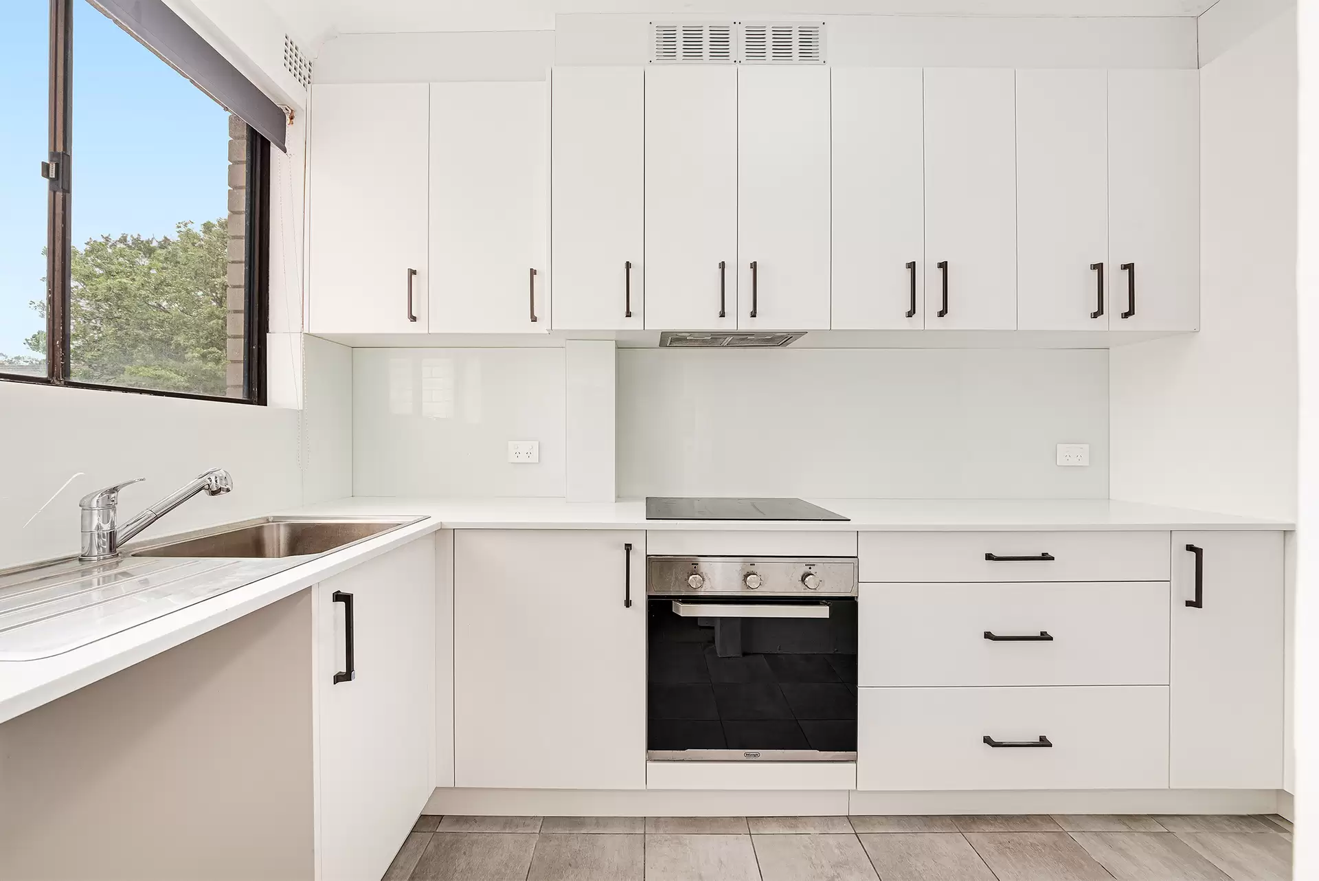 5/15-21 Duke Street, Kensington Leased by Raine & Horne Randwick | Coogee | Clovelly - image 1