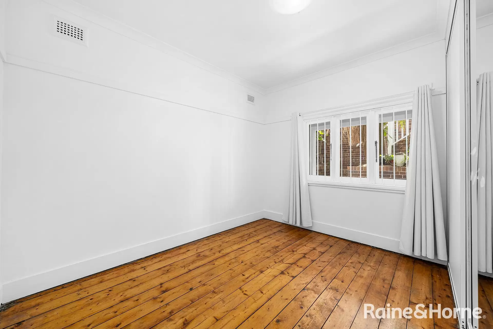 3/36 Keith Street, Clovelly Leased by Raine & Horne Randwick | Coogee | Clovelly - image 1