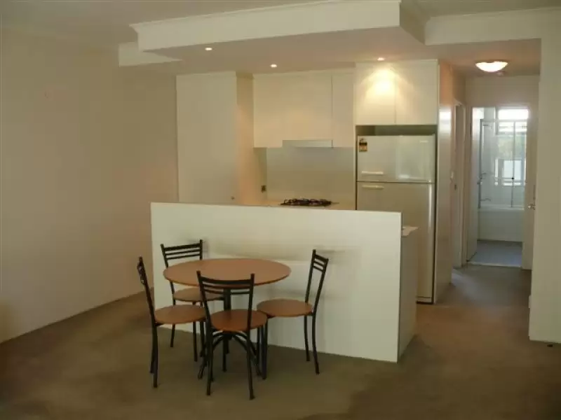 11 Grandstand Parade, Zetland Leased by Raine & Horne Randwick | Coogee | Clovelly