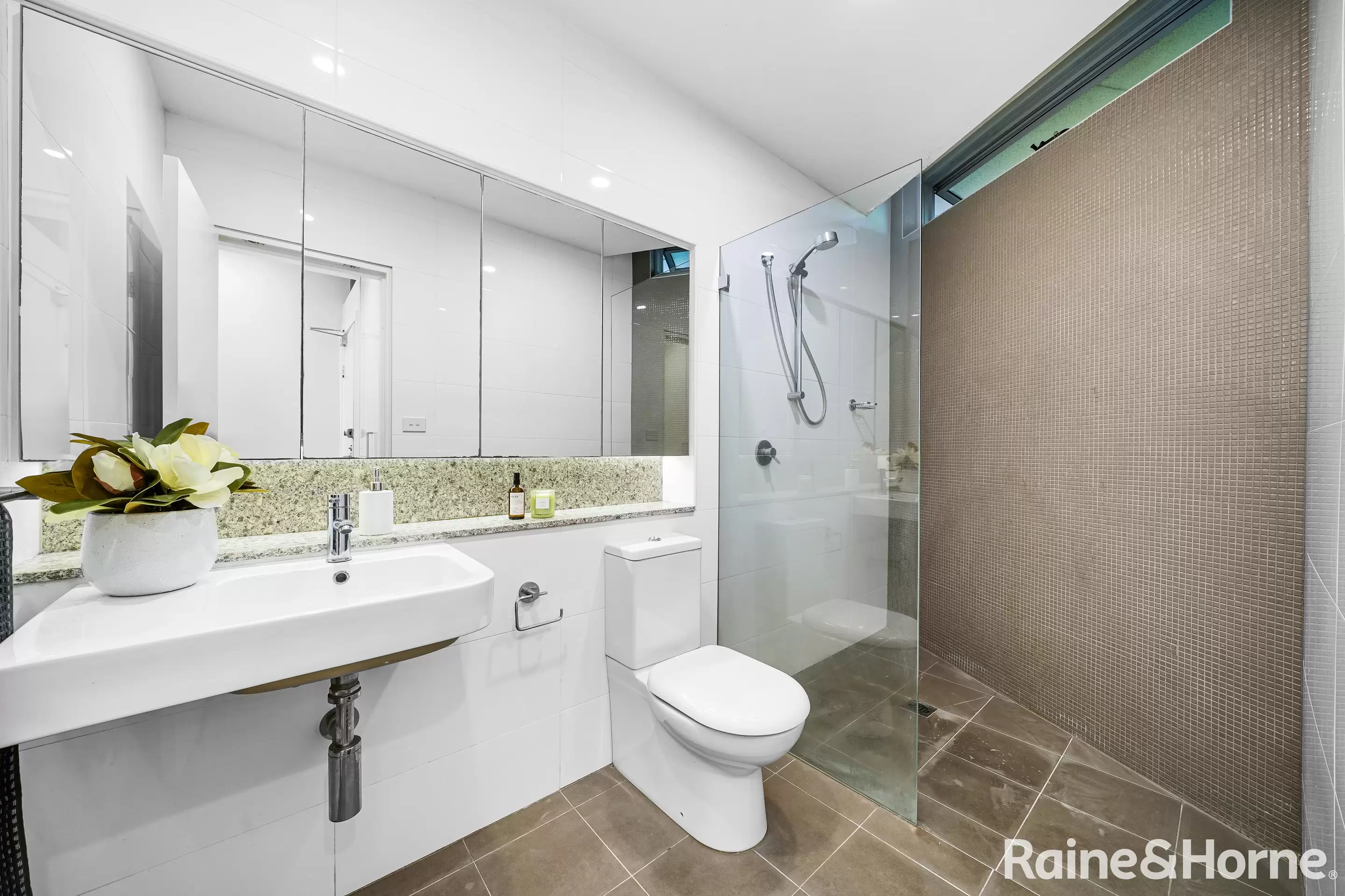 103/10-20 Anzac Parade, Kensington Sold by Raine & Horne Randwick | Coogee | Clovelly - image 7