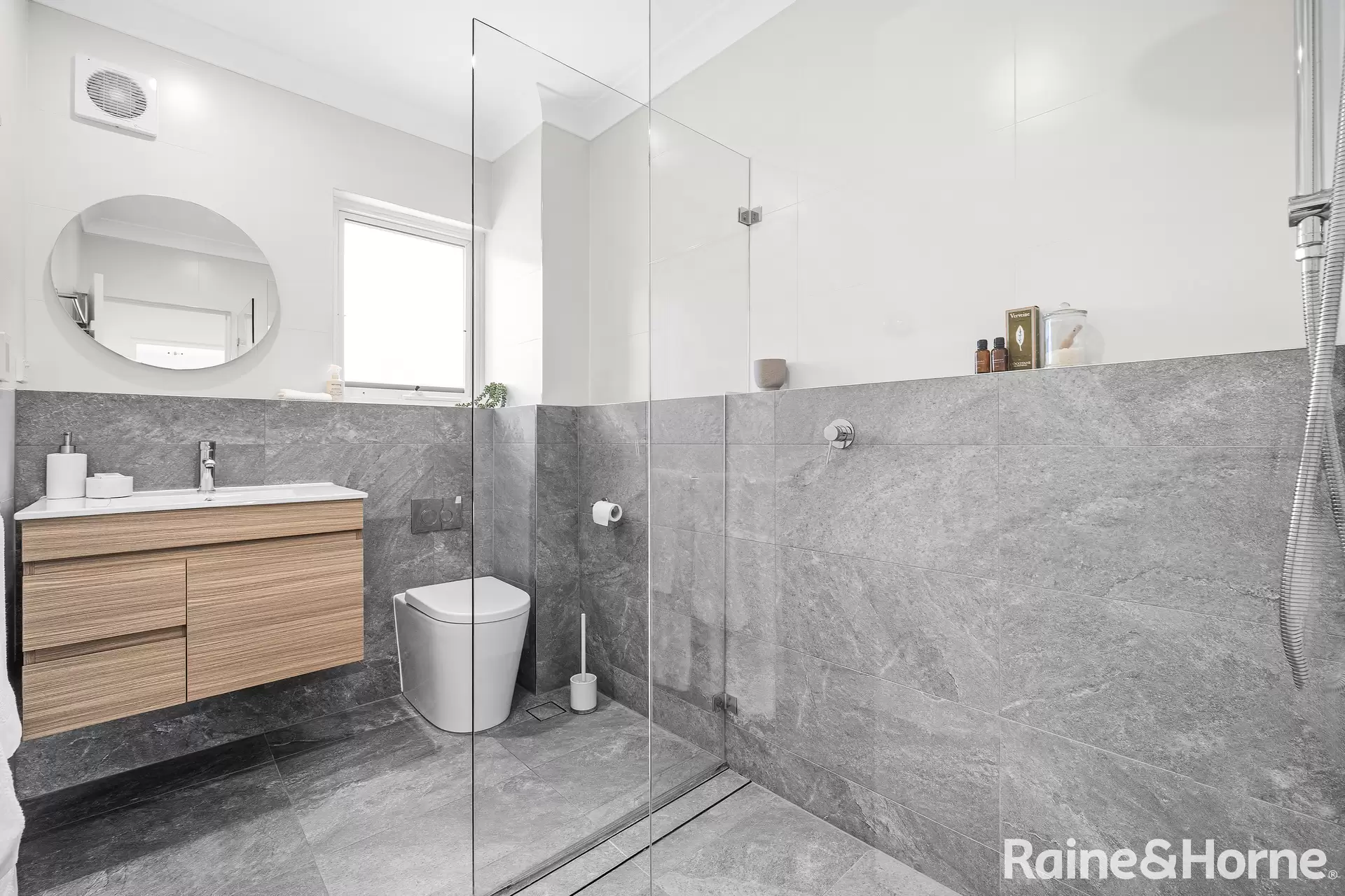 12/26 Lugar Street, Bronte Sold by Raine & Horne Randwick | Coogee | Clovelly - image 1