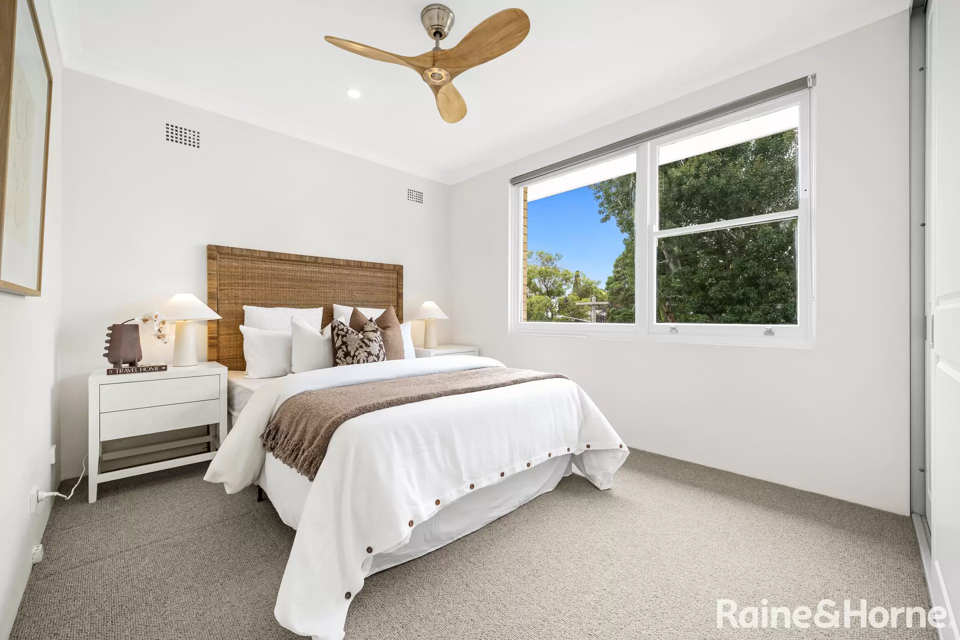 12/26 Lugar Street, Bronte Sold by Raine & Horne Randwick | Coogee | Clovelly - image 1