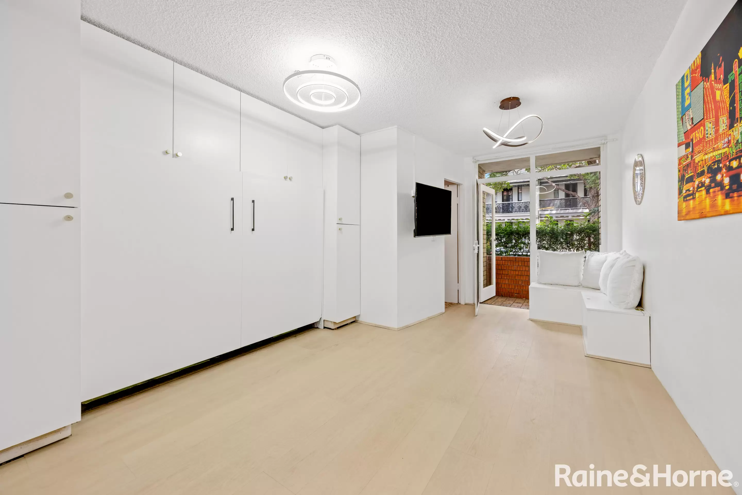 4/122-130 Arthur Street, Surry Hills Leased by Raine & Horne Randwick | Coogee | Clovelly - image 3