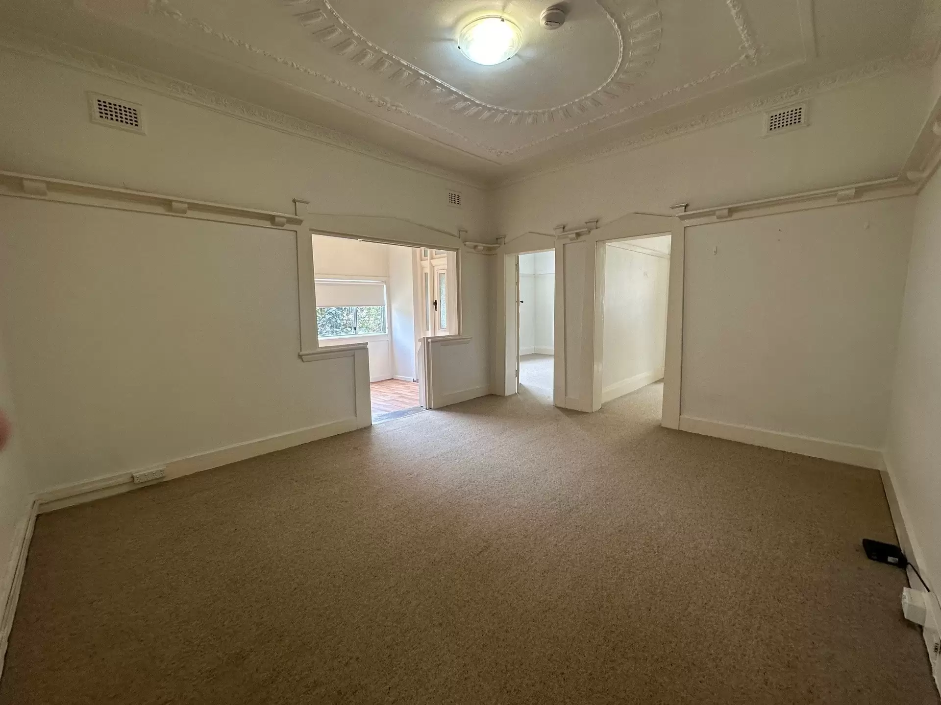 2/15 Bradley Street, Randwick Leased by Raine & Horne Randwick | Coogee | Clovelly - image 1