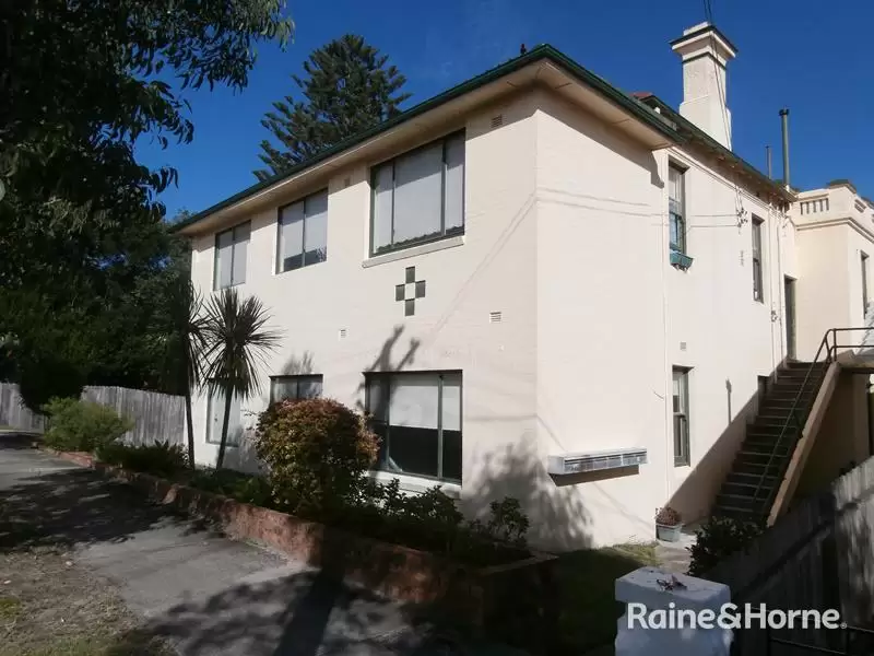 2/15 Bradley Street, Randwick Leased by Raine & Horne Randwick | Coogee | Clovelly - image 1
