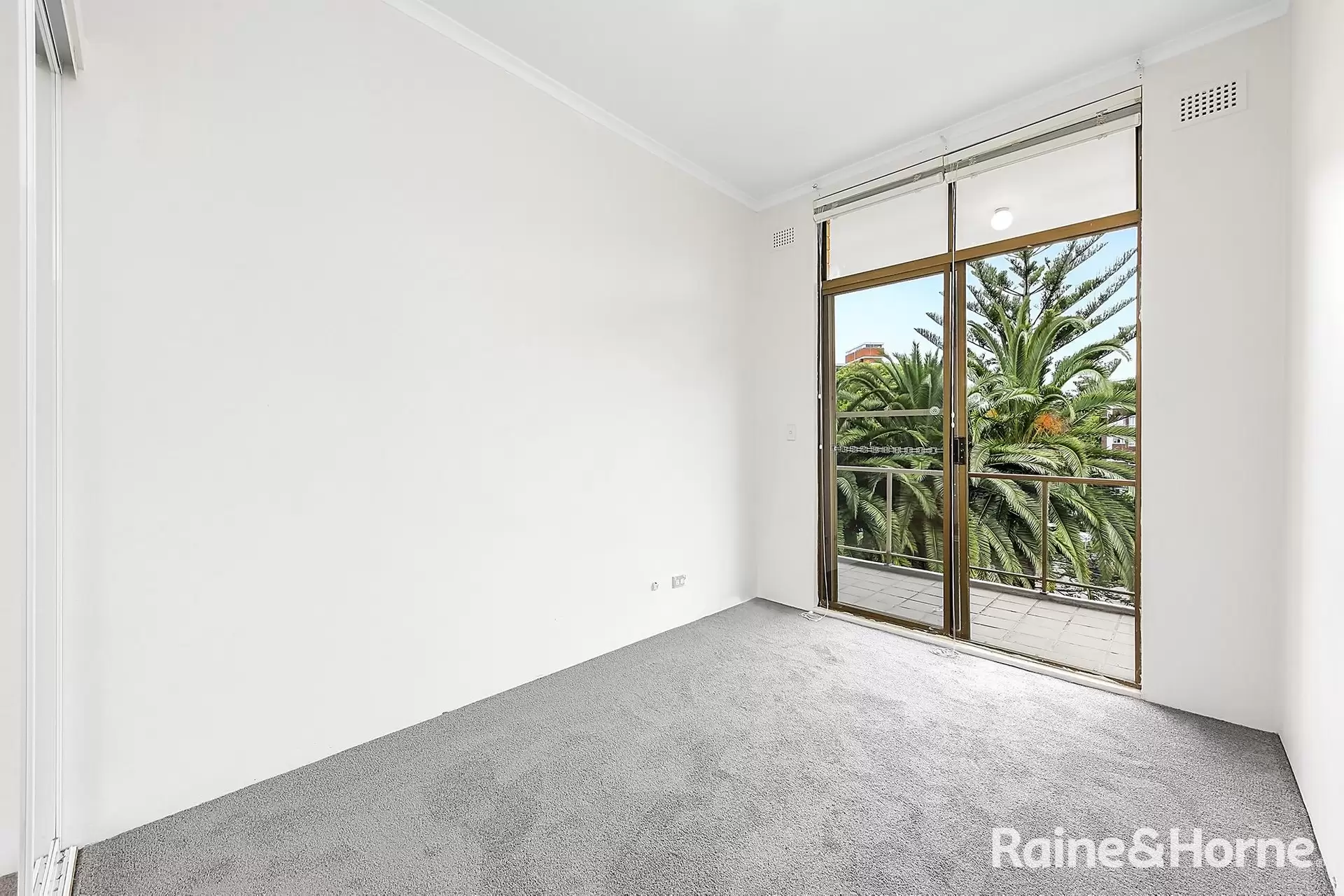 4/120a Clovelly Road, Randwick Leased by Raine & Horne Randwick | Coogee | Clovelly - image 1