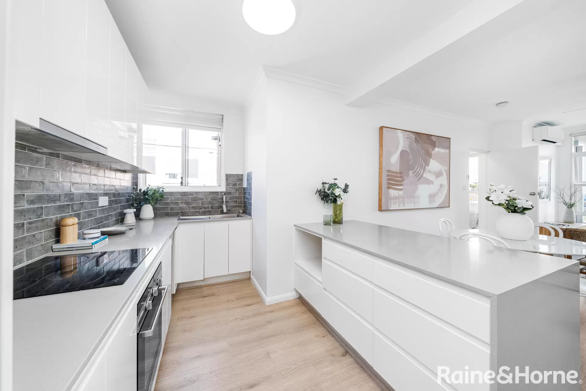 11/97-99 Wentworth Street, Randwick Sold by Raine & Horne Randwick | Coogee | Clovelly - image 1