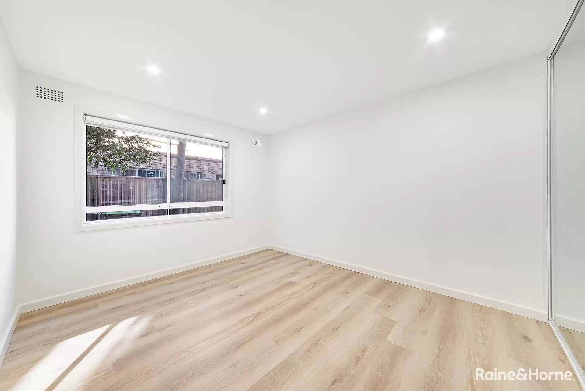 2/21 Jauncey Place, Hillsdale Leased by Raine & Horne Randwick | Coogee | Clovelly - image 1