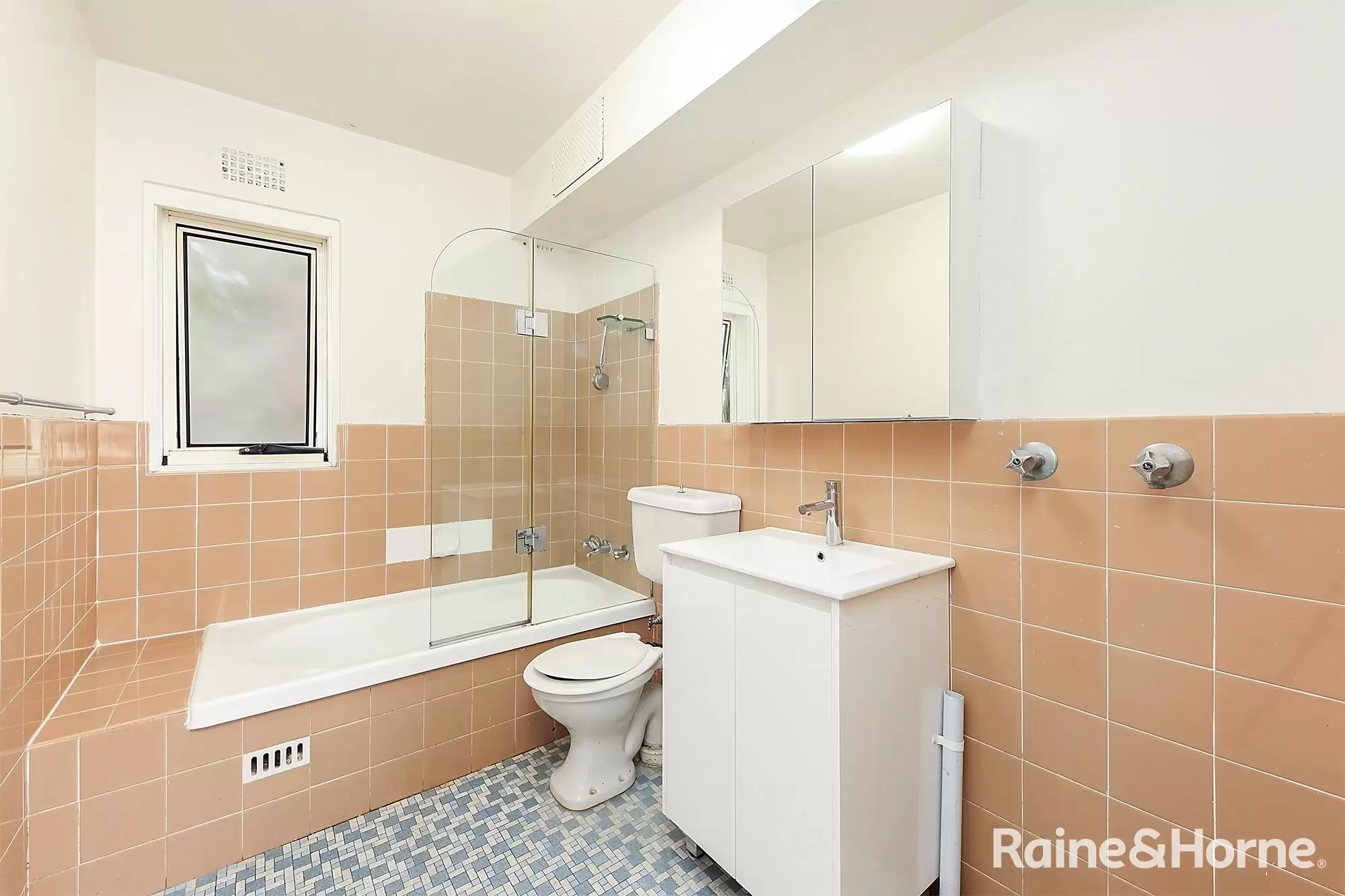 1/30 Cowper Street, Randwick Leased by Raine & Horne Randwick | Coogee | Clovelly - image 6