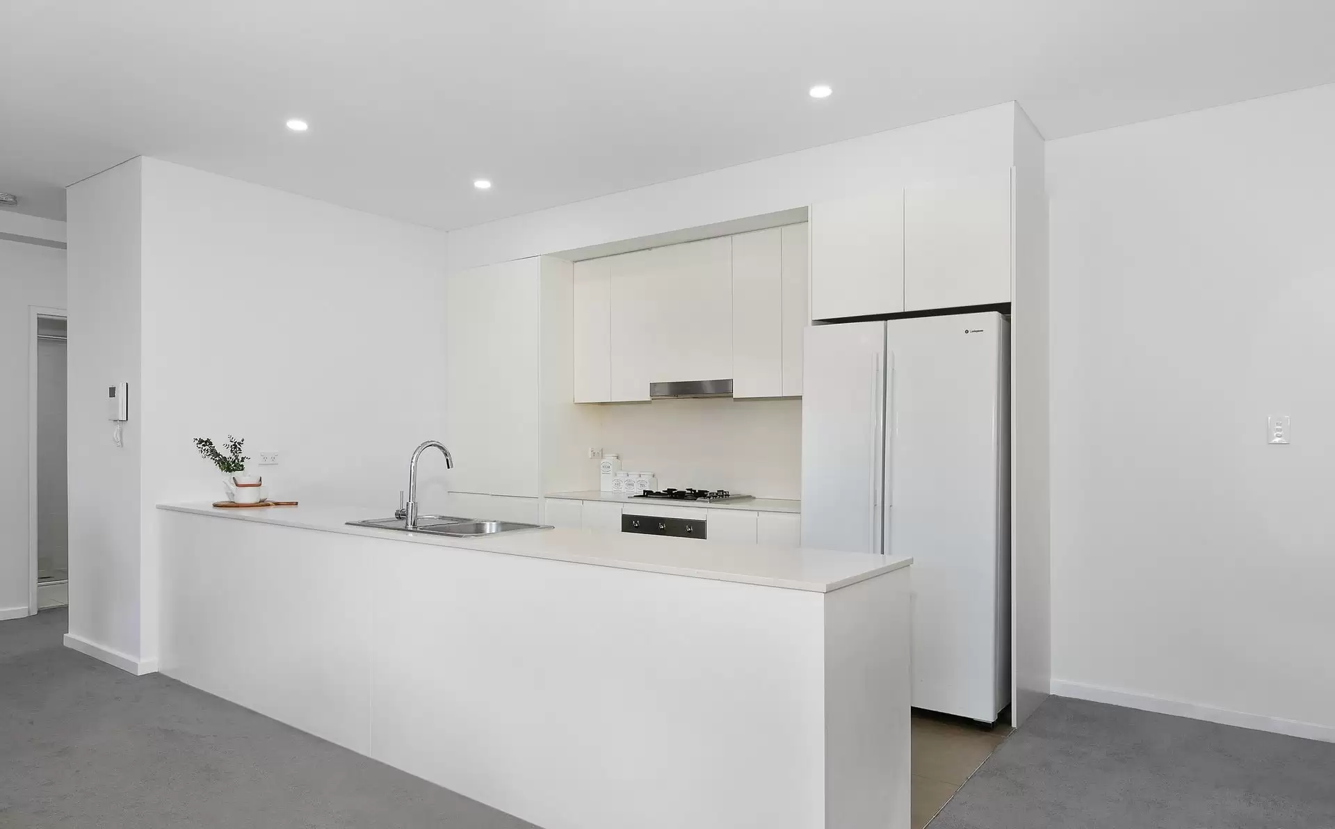 8/19 Shepherd Street, Maroubra Leased by Raine & Horne Randwick | Coogee | Clovelly - image 2