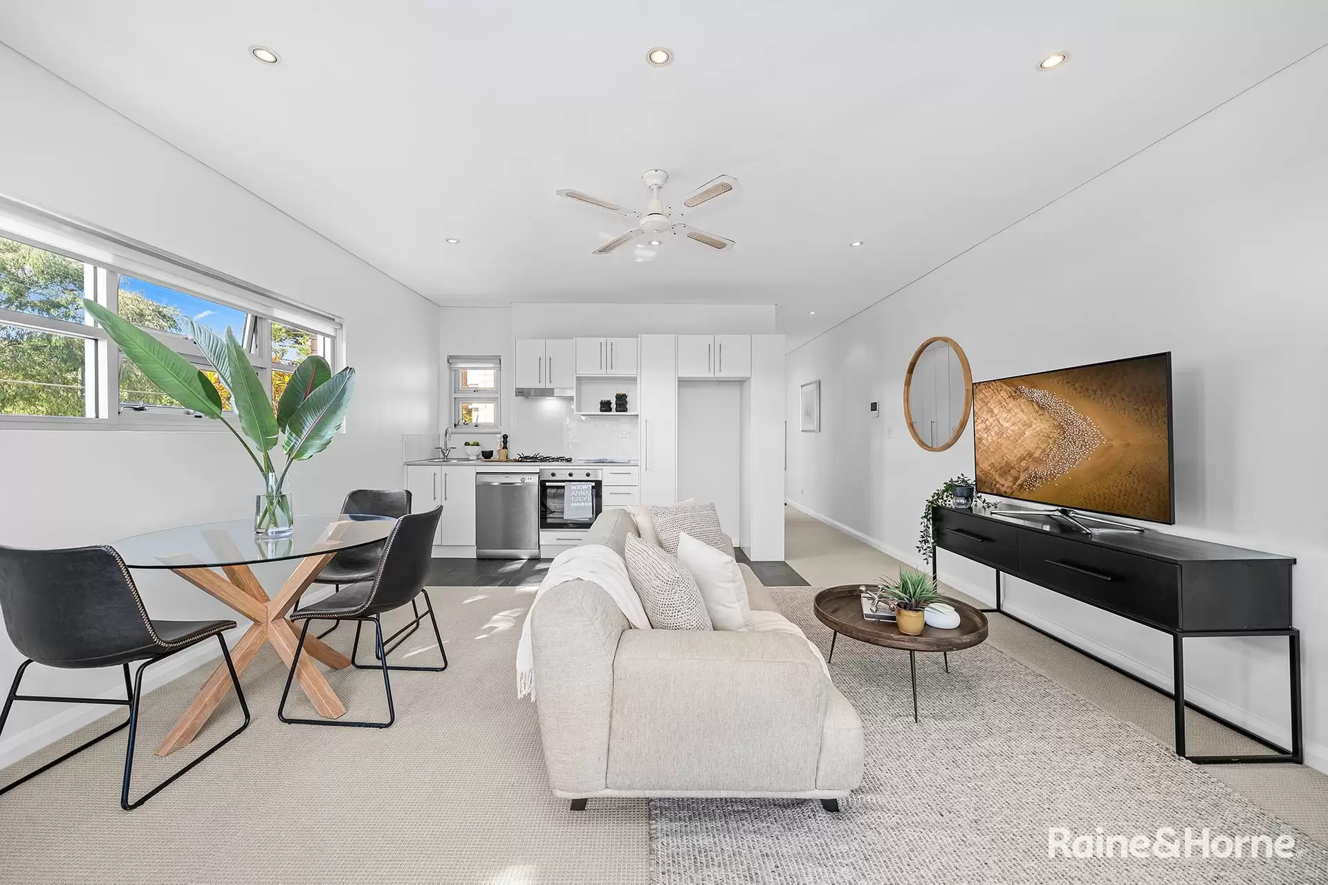 3/34 Avoca Street, Randwick Leased by Raine & Horne Randwick | Coogee | Clovelly - image 1