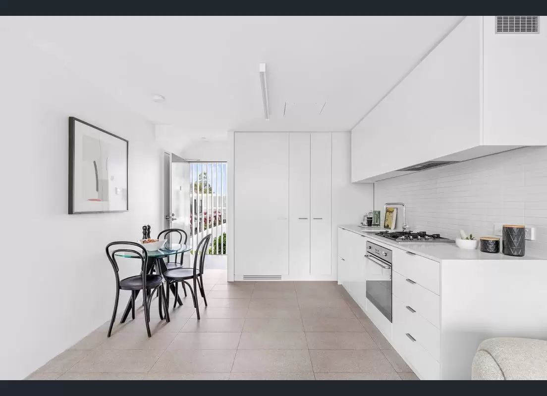 21/201 Barker Street, Randwick Leased by Raine & Horne Randwick | Coogee | Clovelly - image 2