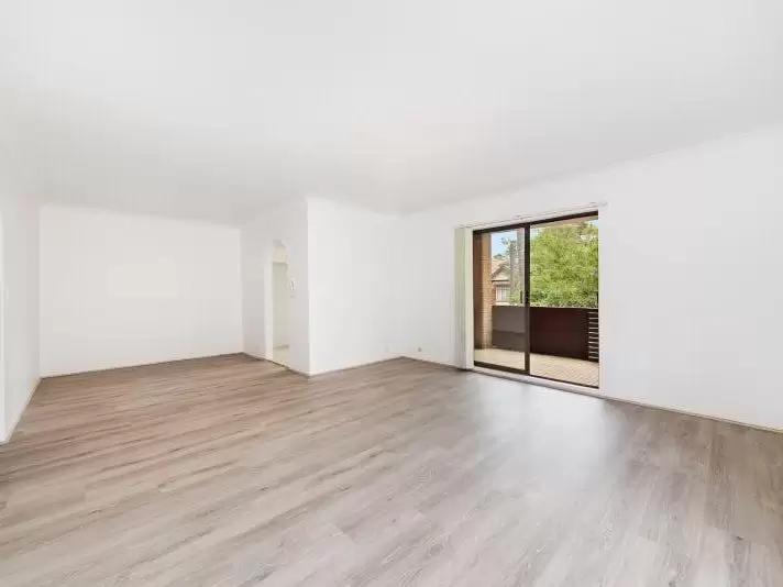 2/20 Duke Street, Kensington Leased by Raine & Horne Randwick | Coogee | Clovelly - image 1