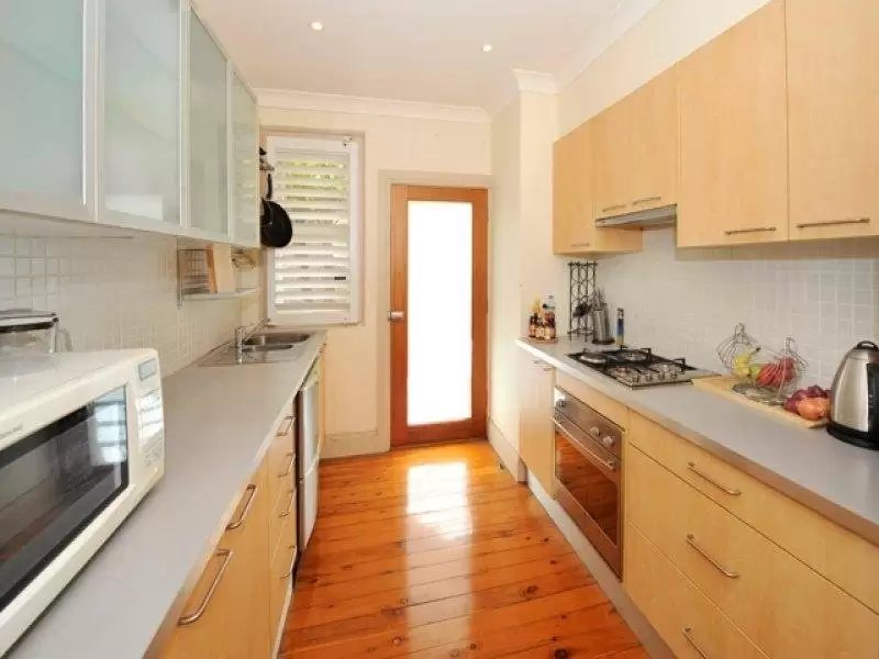 1/267 Carrington Place, Coogee Leased by Raine & Horne Randwick | Coogee | Clovelly - image 3