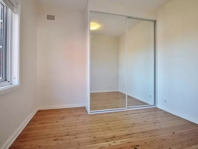 1/16 Greville Street, Clovelly Leased by Raine & Horne Randwick | Coogee | Clovelly - image 5