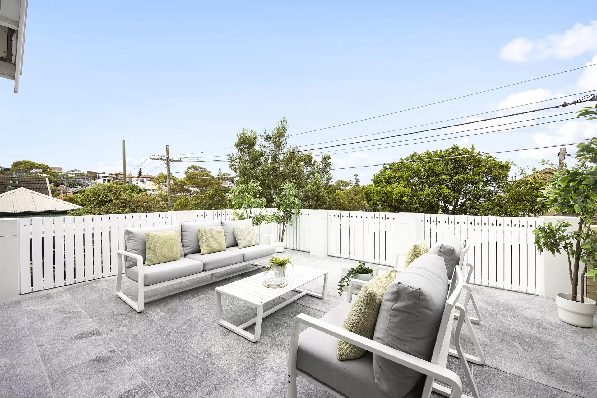 2 Knox Street, Clovelly Sold by Raine & Horne Randwick | Coogee | Clovelly - image 1