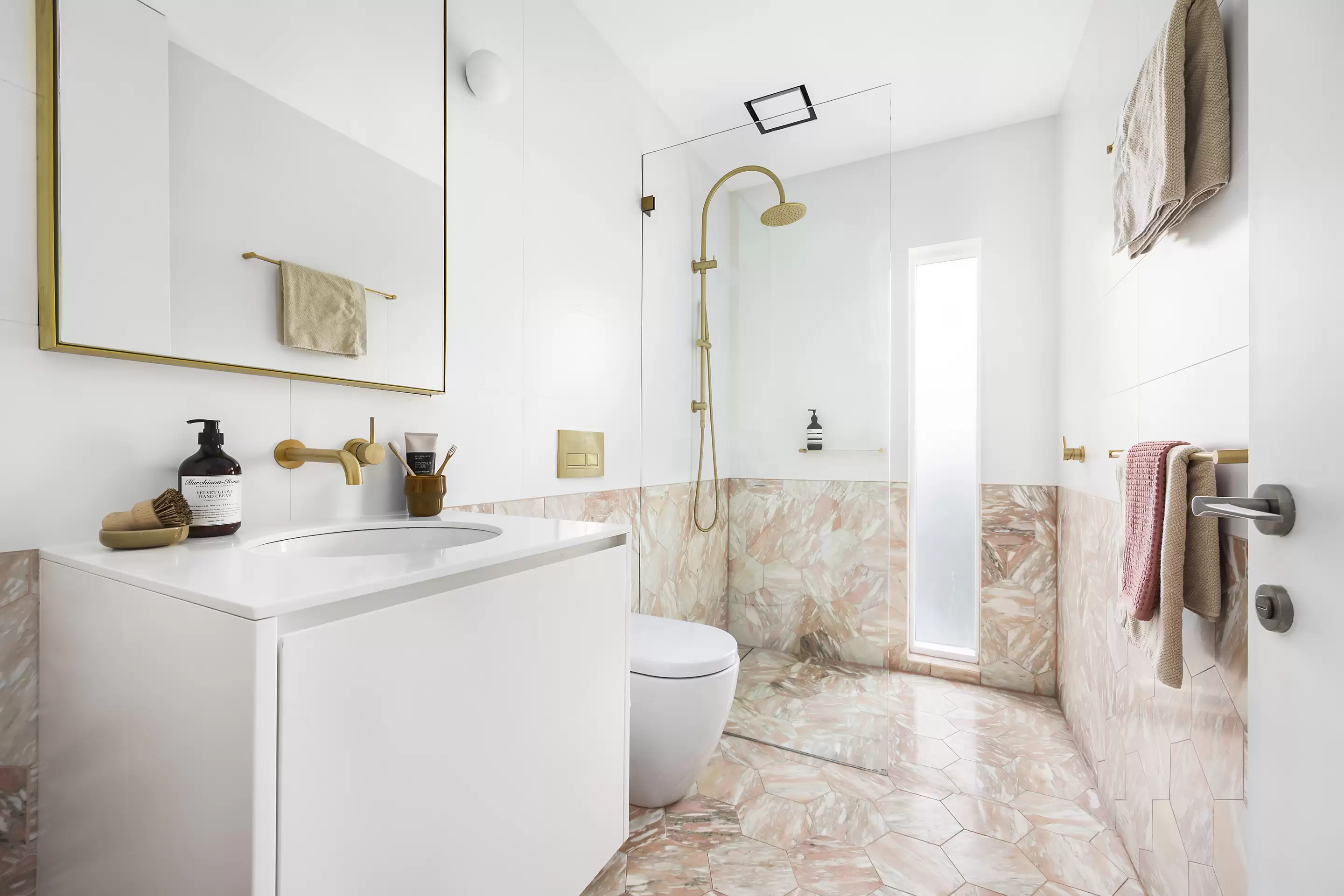 2 Knox Street, Clovelly Sold by Raine & Horne Randwick | Coogee | Clovelly - image 14