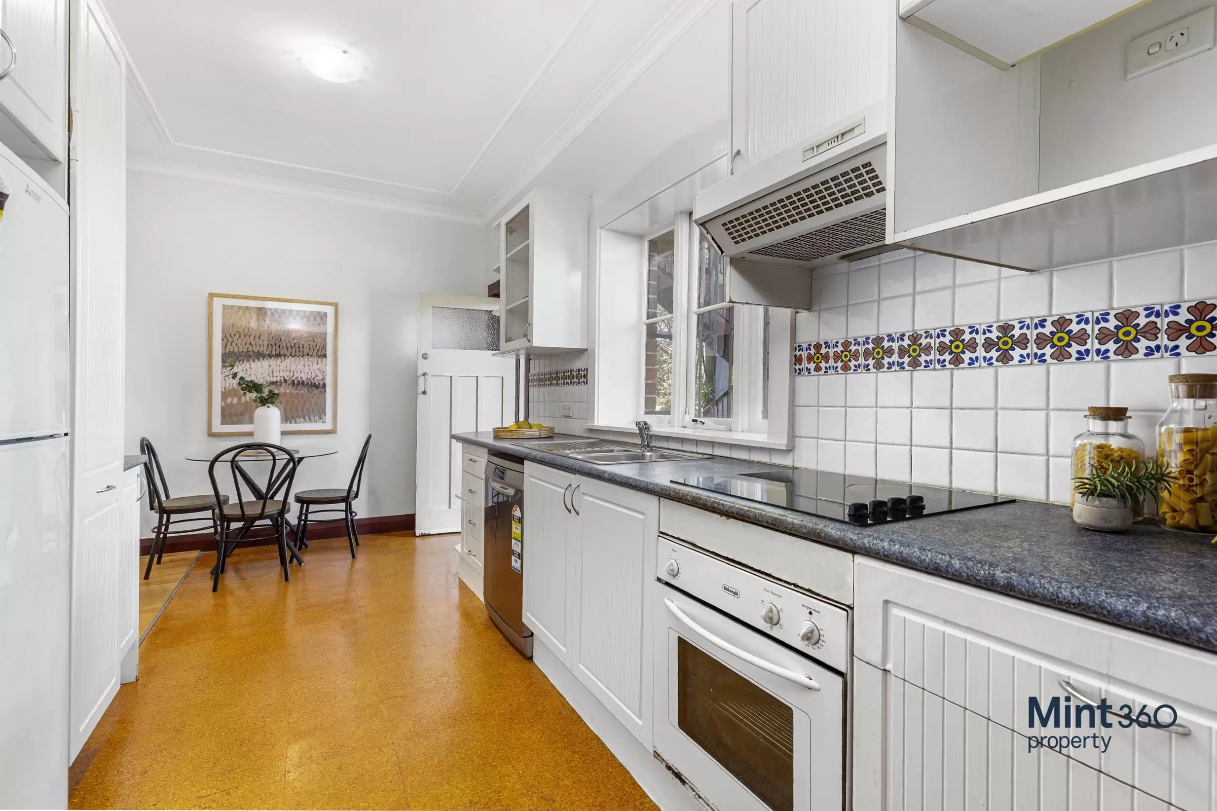 4/27 Mount Street, Coogee Sold by Raine & Horne Randwick | Coogee | Clovelly - image 2
