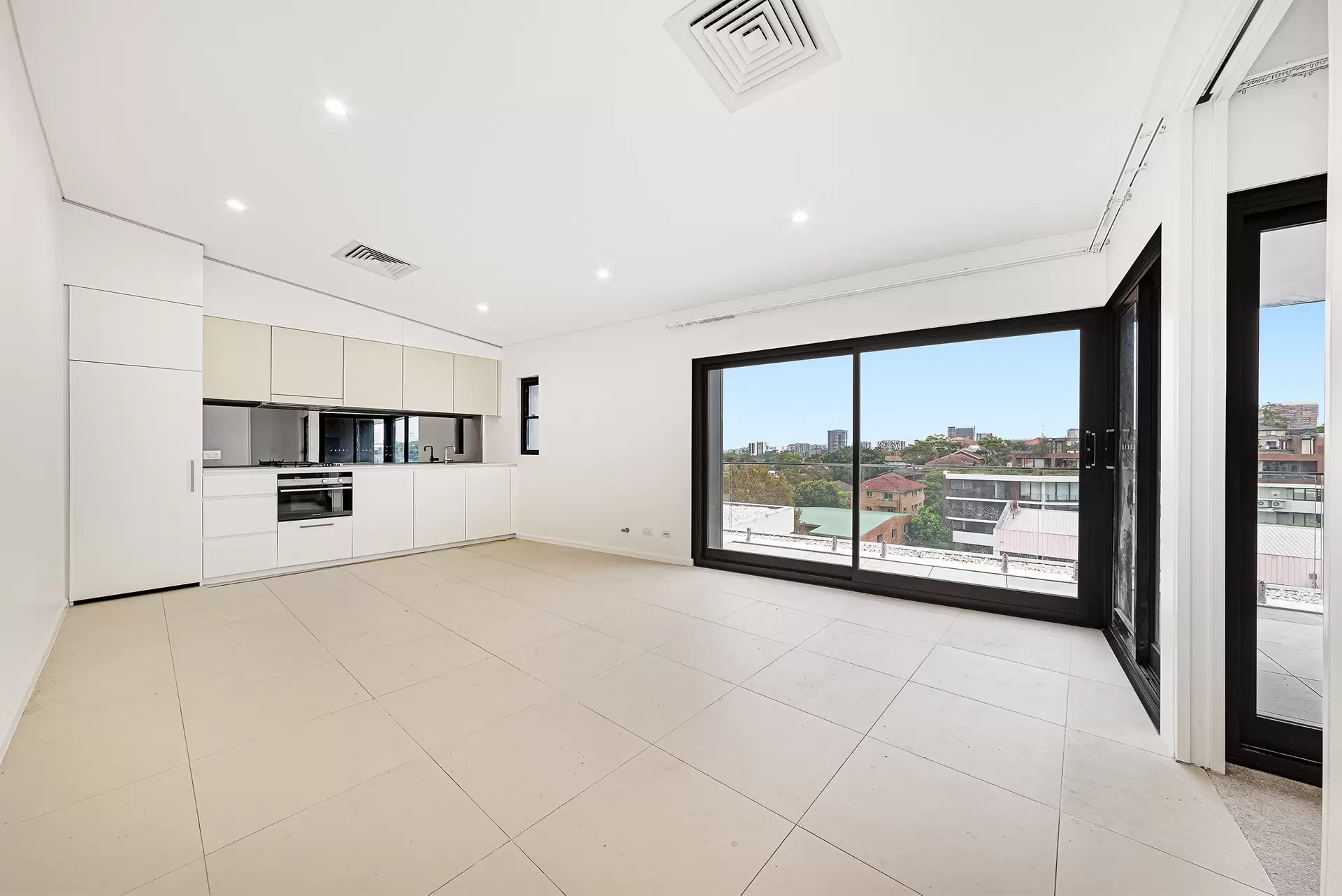 602/9-15 Ascot Street, Kensington Leased by Raine & Horne Randwick | Coogee | Clovelly - image 1