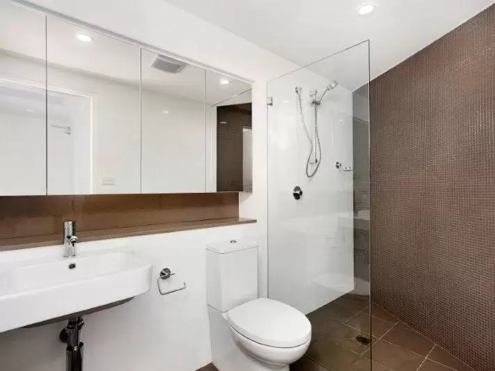 203/10-20 Anzac Parade, Kensington Leased by Raine & Horne Randwick | Coogee | Clovelly - image 3