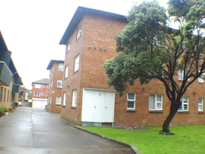 5 Devitt Place, Hillsdale Leased by Raine & Horne Randwick | Coogee | Clovelly - image 1