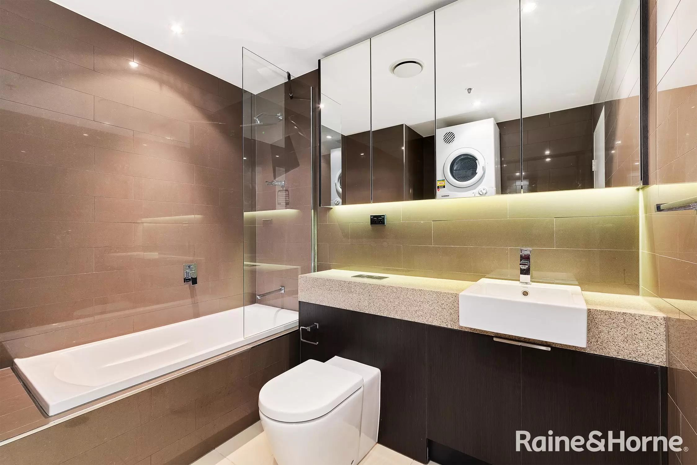 C203/15 Joynton Avenue, Zetland Leased by Raine & Horne Randwick | Coogee | Clovelly - image 4